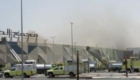 حريق مجمع الظهران يغطي سماء الخبر بسحابة سوداء