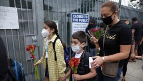 إلغاء إلزامية ارتداء الكمامات في المطارات والرحلات الجوية بين دول أوروبا