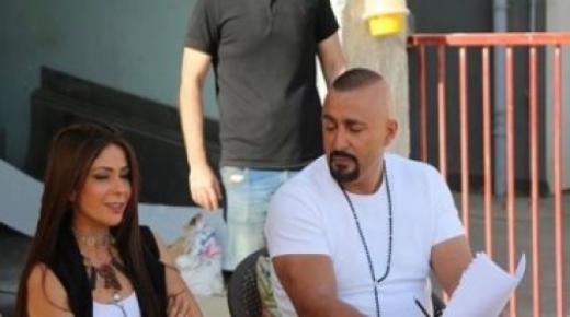 بسبب «العنكبوت».. منى زكي في أستوديو مكة