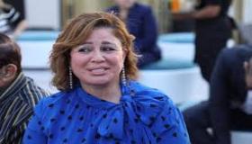 إلهام شاهين في إطلالة ساحرة من اليوم الثاني لمهرجان الجونة