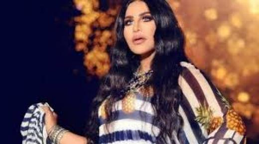 أحلام لـ”ماكرون”: سترحل يومًا وترمى في مزبلة التاريخ