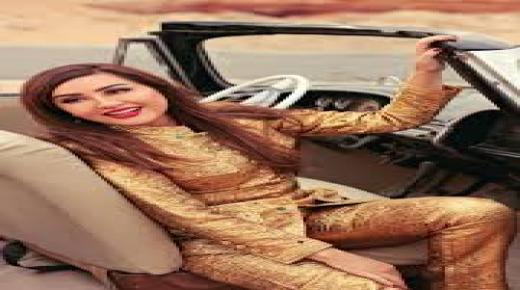 من على سيارة.. لطيفة في نيولوك جديد بـ”سيشن” تصوير جديد